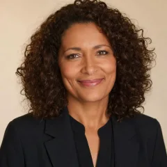 Inès Valdenaire